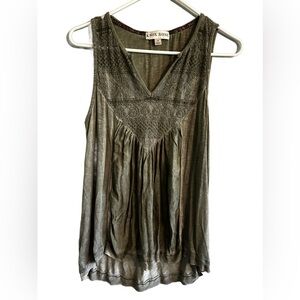 Knox Rose olive green flowy tank top women’s size medium